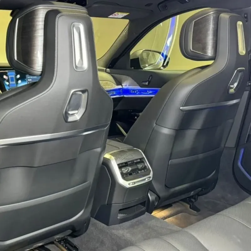 BMW Serie 7 - Imagen 12